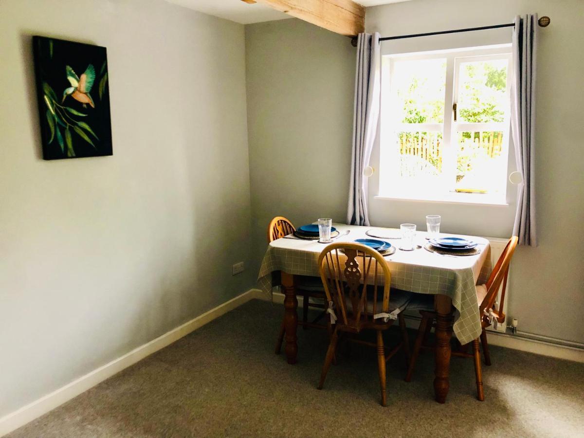 The Annexe At Walnut Tree Cottage Hope under Dinmore Esterno foto